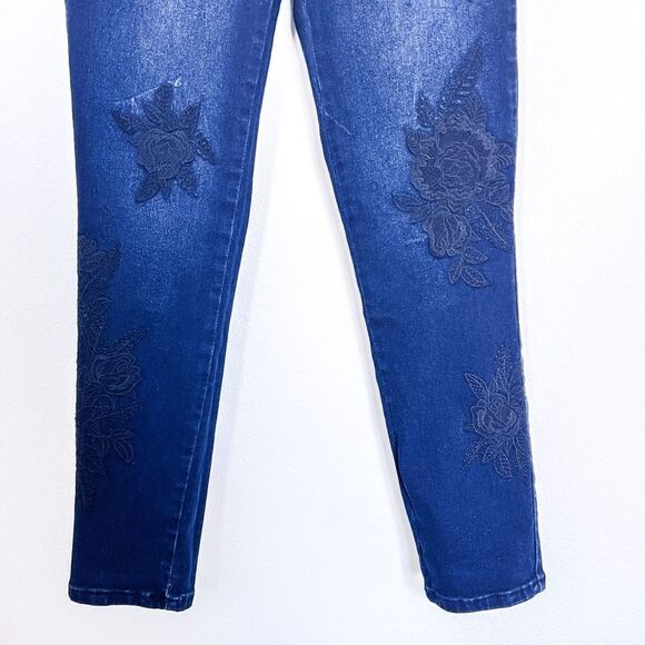DG2 by Diane Gilman Women's Cotton Blend Dark Wash Jeans with Floral Embroidery - Picture 4 of 6